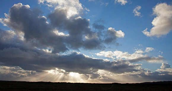 Ayres AM cloudscape 25 Oct 20 2 linear