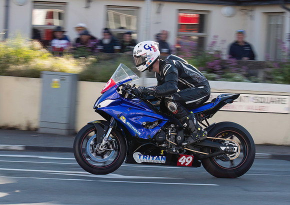 SupS 49 Stephen Parsons UK BMW prac 1 27MAY24