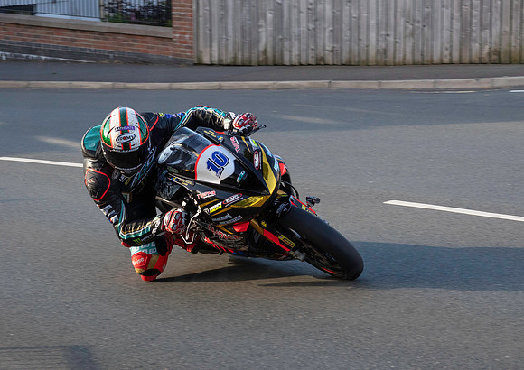 SPT 10 Peter Hickman UK Triumph prac 2 29MAY24